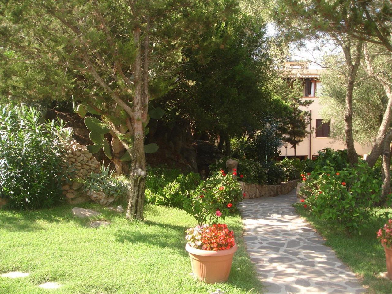 Sa Jaga Brujada Residence - Simar Vacanze Порто Ротондо Екстериор снимка