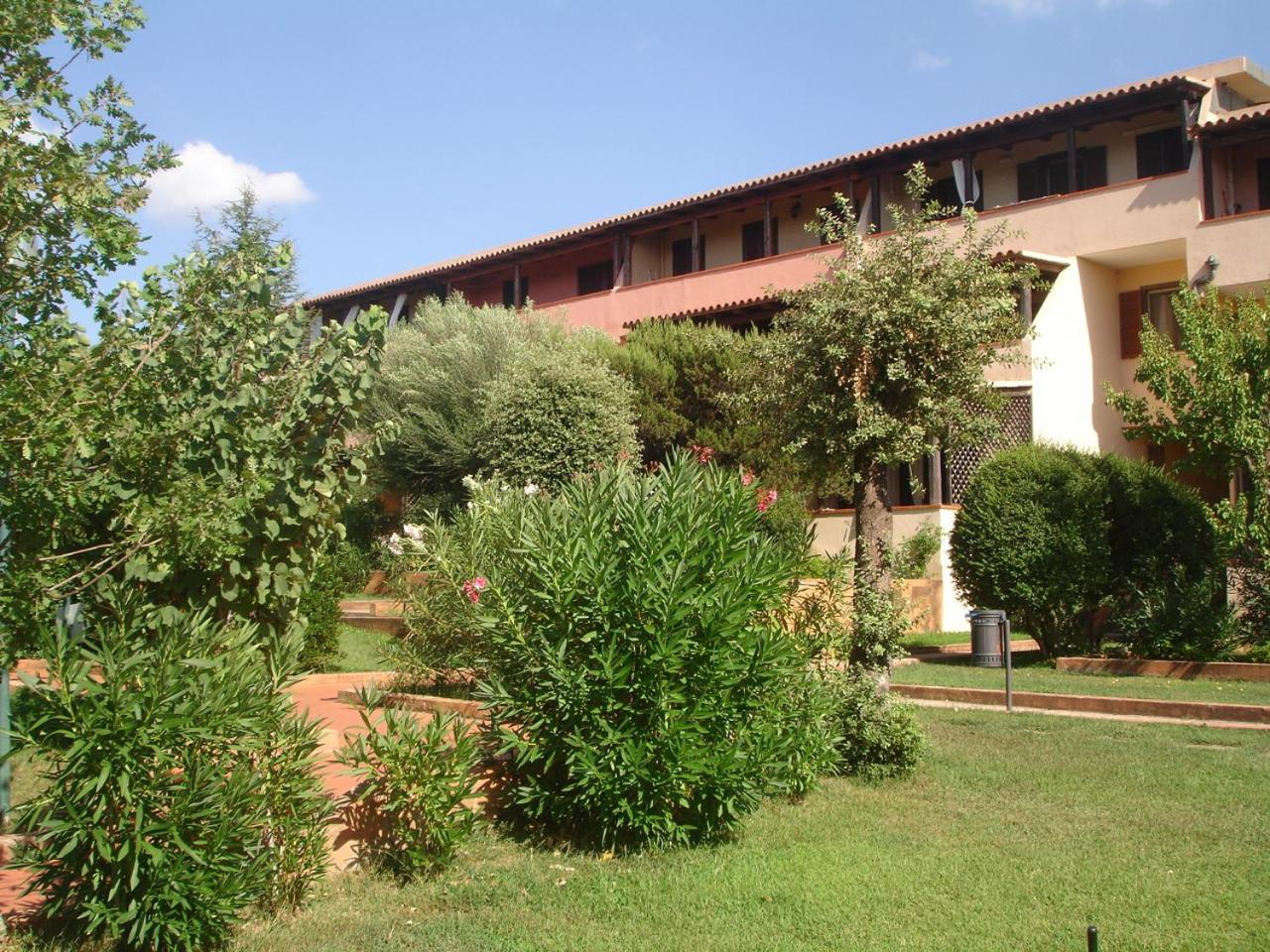 Sa Jaga Brujada Residence - Simar Vacanze Порто Ротондо Екстериор снимка